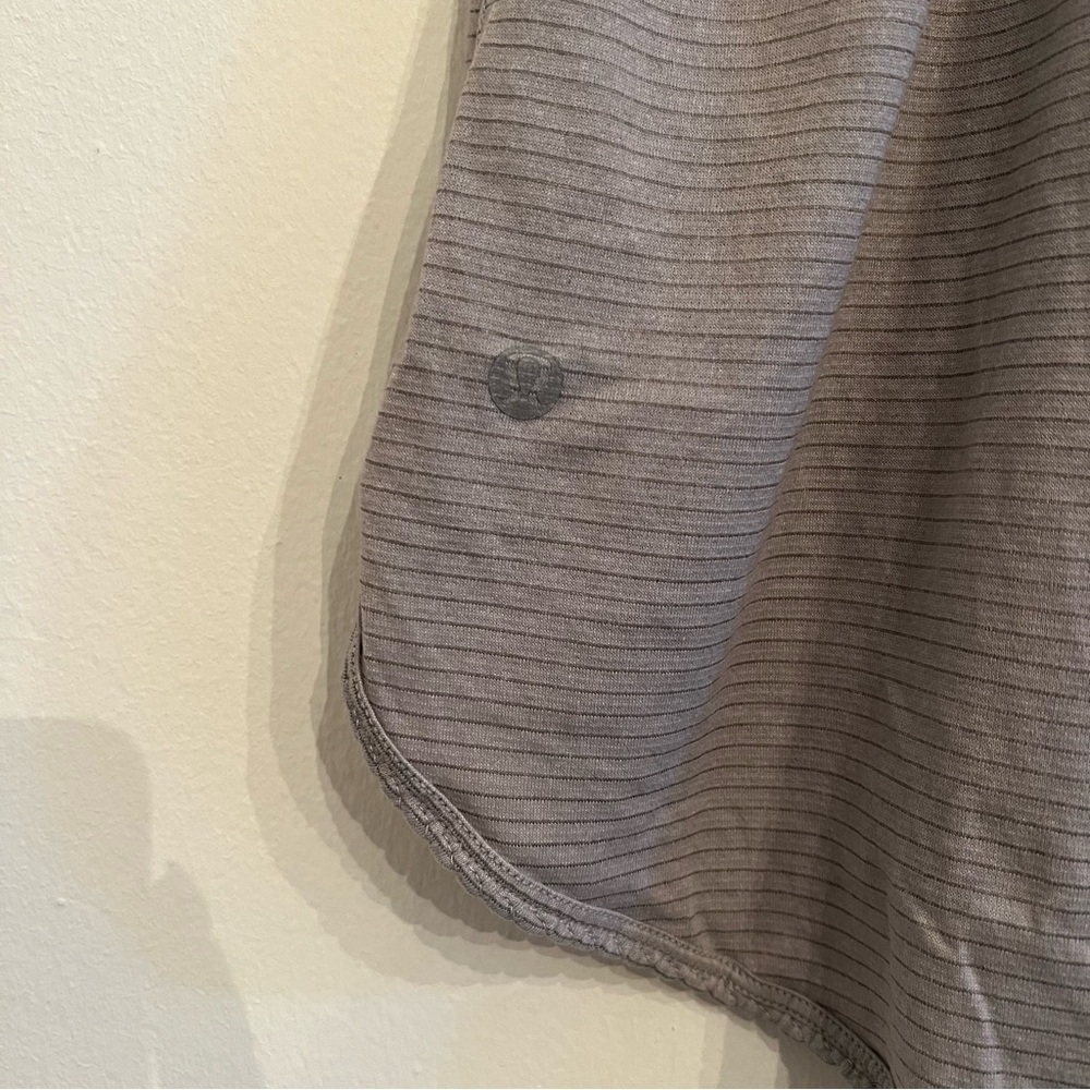 Lululemon Tank - Picture 6 of 6